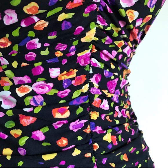 Anne Cole Women’s Floral Shirred Bandeau One-Piece Halter Strap Swimsuit Size 8 - Picture 6 of 13